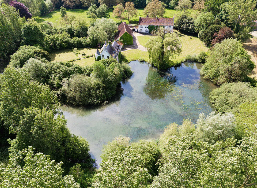 Kasteeldomein Het Lintkasteel, Belgium